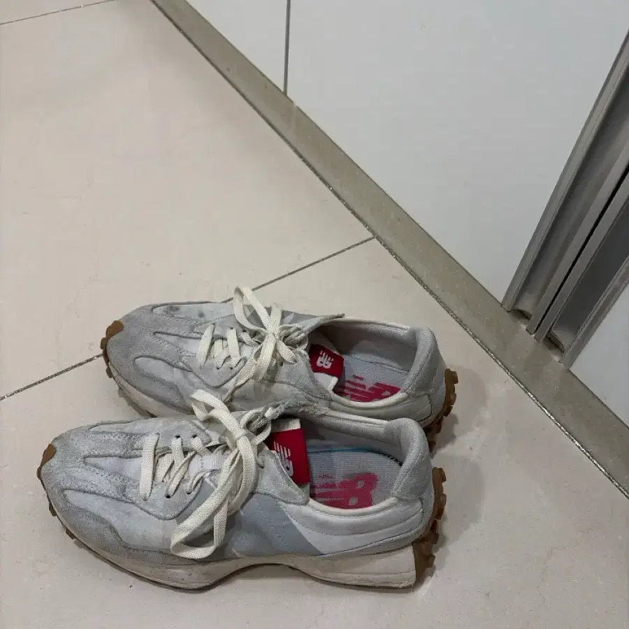 뉴발란스 327 그레이 270
