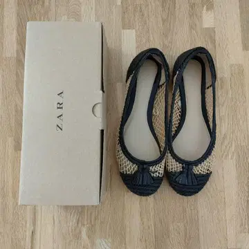 ZARA 메쉬 플랫슈즈 태슬 포함