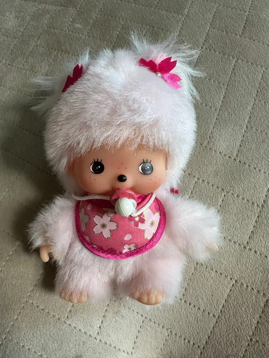 몬치치 사쿠라 일본 한정 베비치치