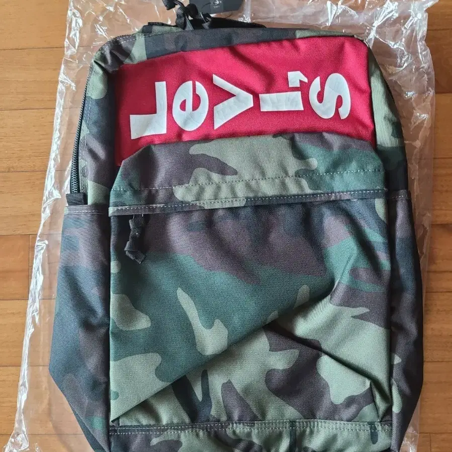 리바이스 백팩 우드랜드 패턴