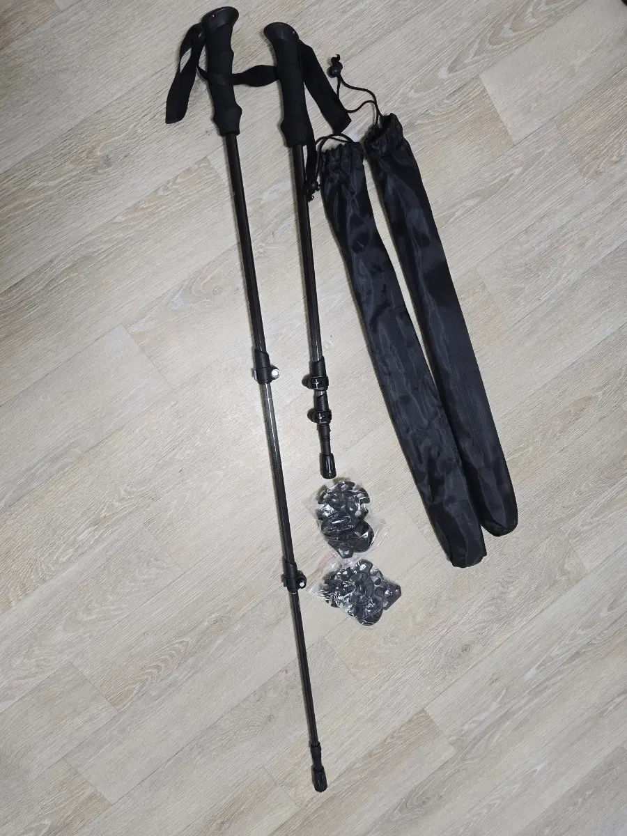 카본 3단 등산스틱 세트 63~135cm 새상품
