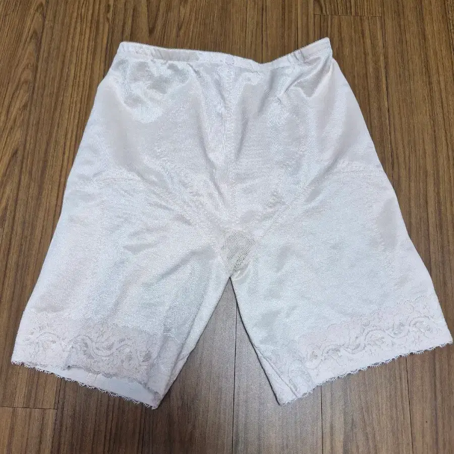 누벨마리. 보정 롱거들 98