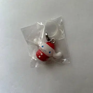 산리오 캐릭터즈 딸기 메지루시 액세서리