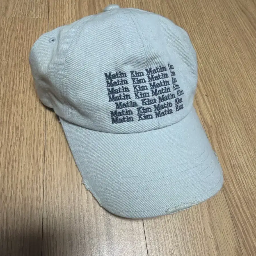 마뗑킴 레터링 워시드 볼캡