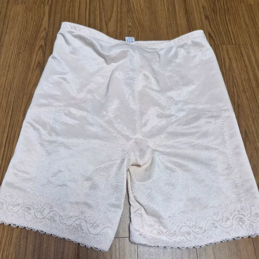 누벨마리 보정 롱거들 114