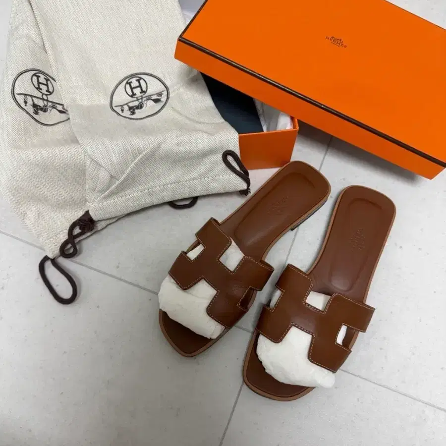 에르메스 오란 슬리퍼 37