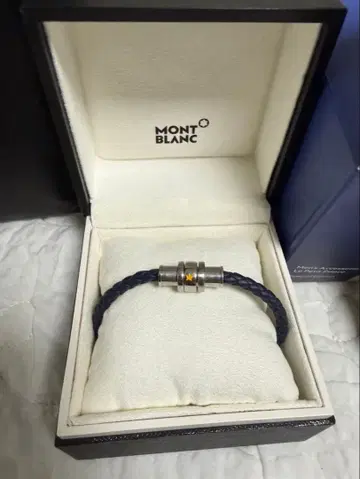 MONTBLANC 르 프티 프린스 팔찌