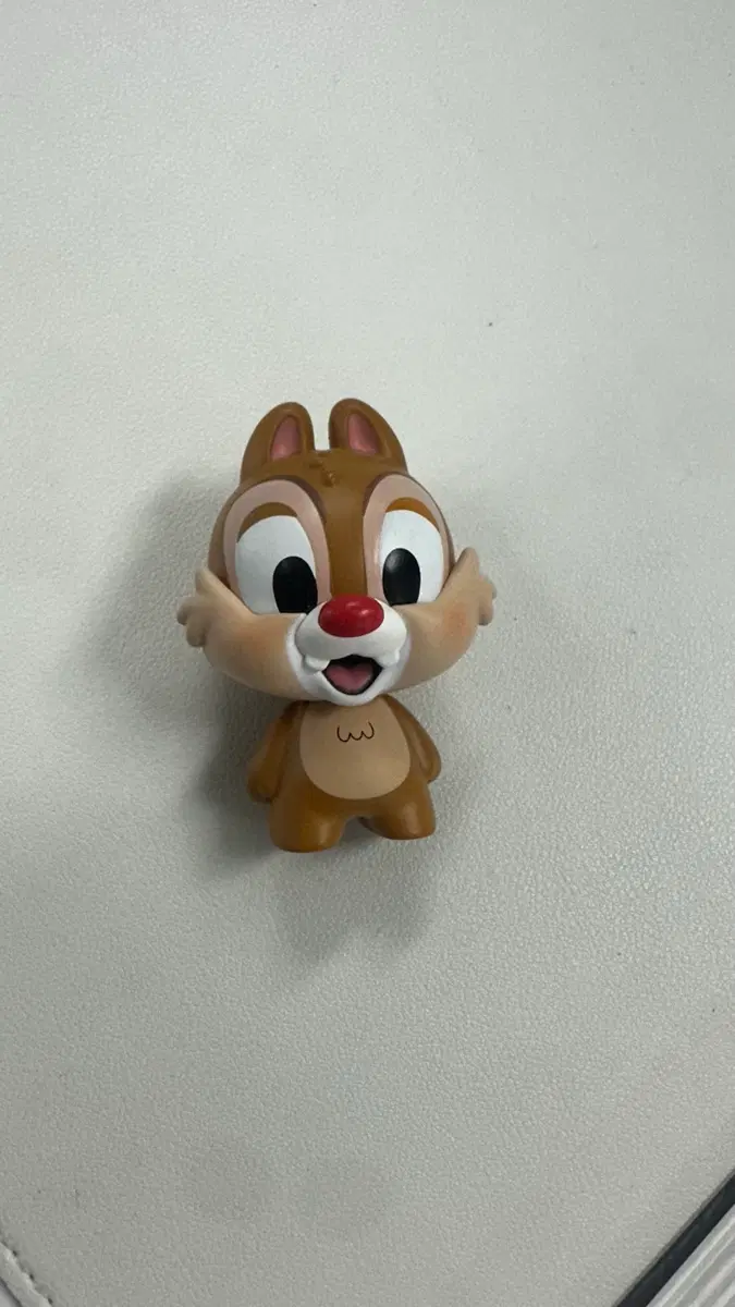 칩앤데일 피규어