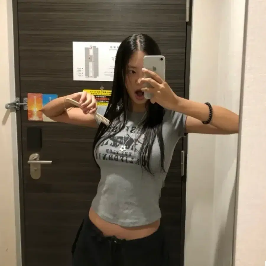 softie 프린팅 크롭 빈티지 티셔츠