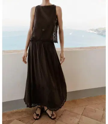 [새상품] ZARA 자수 볼륨 미디 스커트 S 사이즈