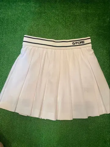 G/FORE 여성용 골프 스커트 화이트 파우치 포함