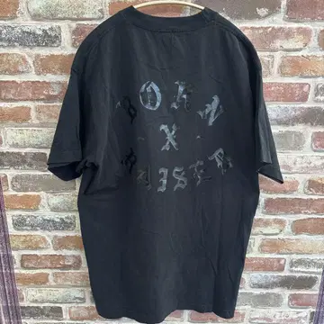 BORN X RAISED 티셔츠 블랙 M 사이즈