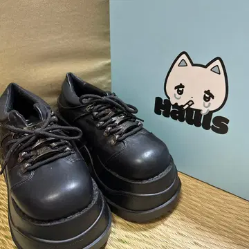 Hauls 돋보이는! 캔버스 통굽 레이스업 스니커즈