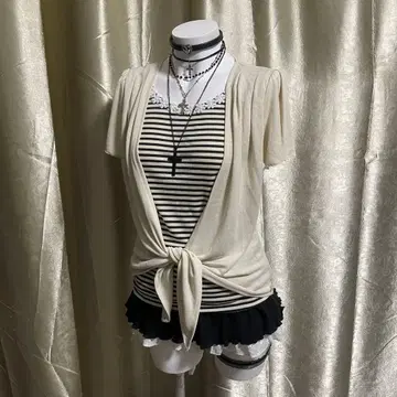 레이어드 스타일 티셔츠 보더 무늬 꽃무늬 레이스 모리걸 일본제