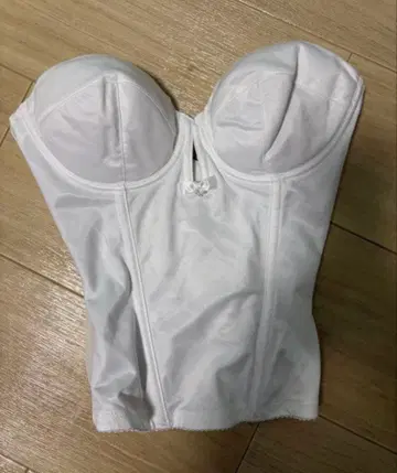브라이덜 블룸 브라이덜 이너 뷔스티에 화이트 E65 노바레제