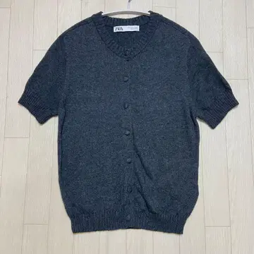 ZARA 베이직 숏 슬리브 (반팔) 니트 가디건