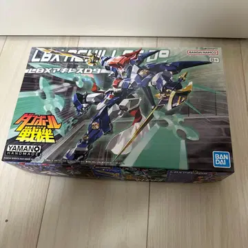 골판지 전기 LBX 아킬레스 D9 프라모델