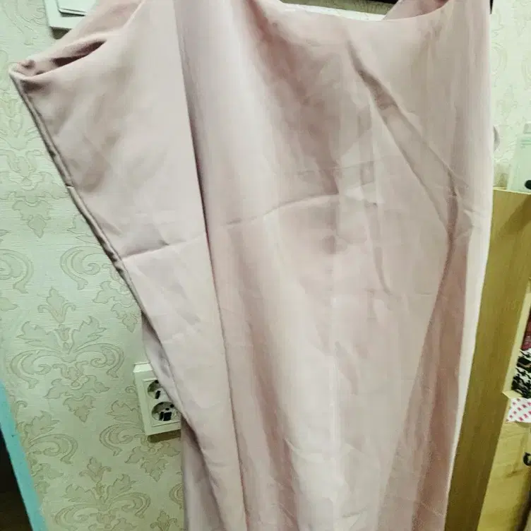 롤뷔스티에원피스 핑크