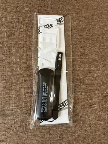 NEXZ 응원봉 초기 세로형