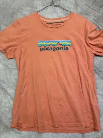 Patagonia 반팔 티셔츠 오렌지 M 사이즈