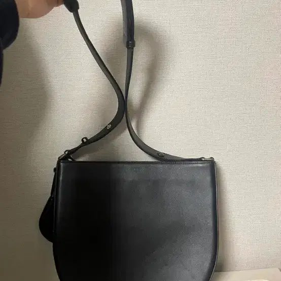 빈치스 공효진 콜라보 하프문 백