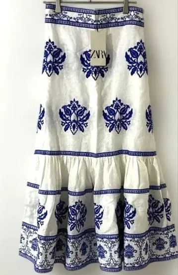 [ 미사용 ] ZARA 린넨 자수 스커트 XS