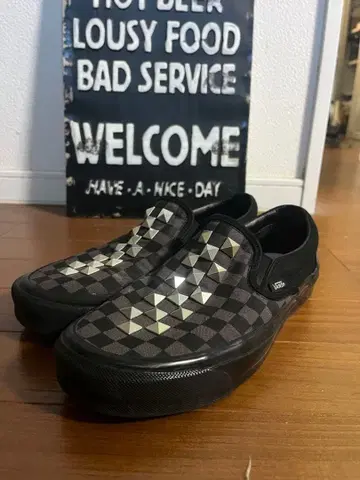 VANS 스터드 체크 무늬 깃발 슬립온