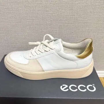 새상품 에코 ECCO 스니커즈 화이트 골드 여성용 24cm