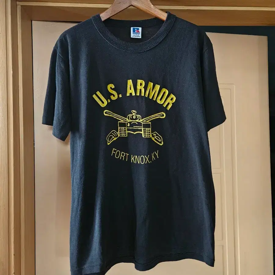 Russell 러셀 U.S. ARMOR 싱글스티치 티셔츠 미국빈티지