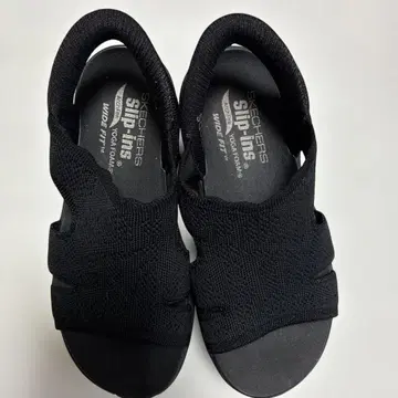 SKECHERS Slip-ins Arch Fit 샌들 22cm 블랙