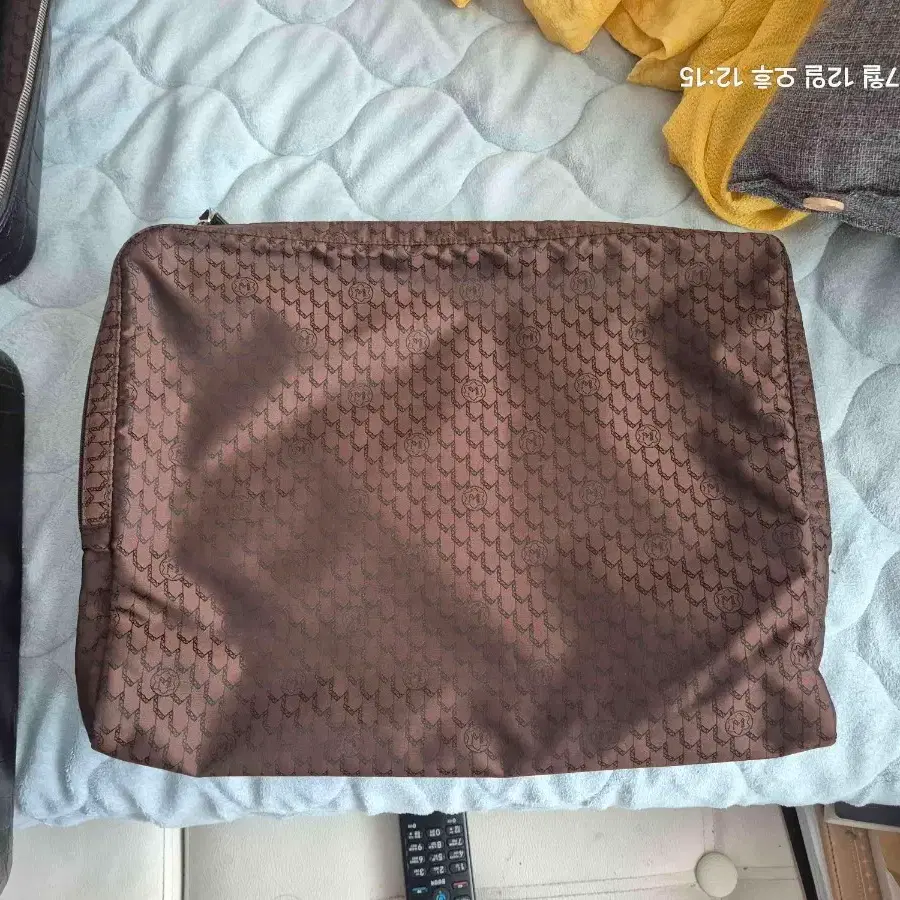 몽블랑 악어가죽 패턴 서류가방