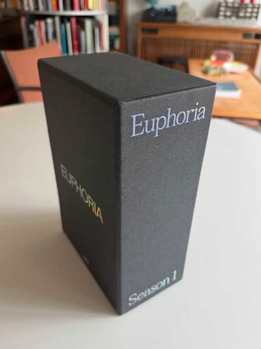 HBO 유포리아(Euphoria) 시즌 1 오리지널 대본집 박스 세트