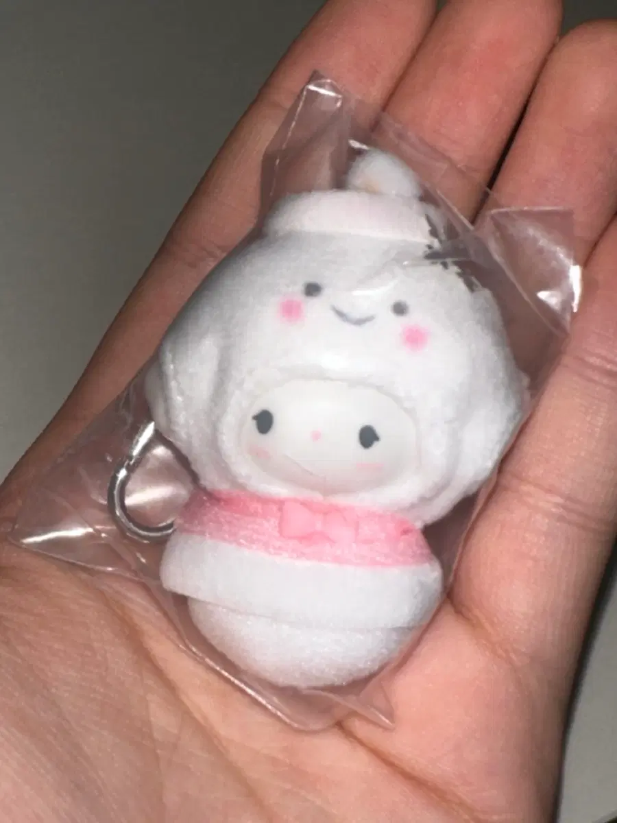 오늘만! 할인!! 산리오 치비토모 눈의 정령 코기뮹 키링