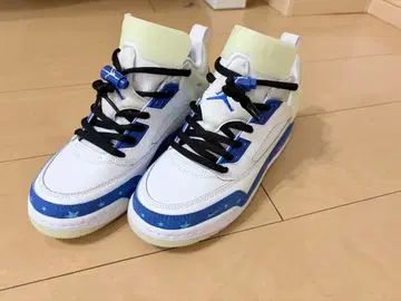 Jordan Spizike Low 스니커즈