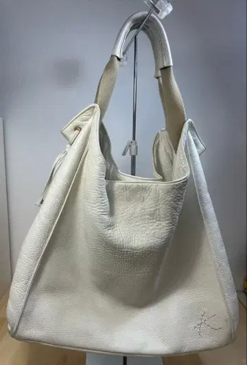 키타무라 토트백 화이트