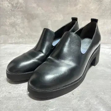 [ 컨디션 최상 ] CAMPER 로퍼 펌프스 청키힐 가죽 24cm
