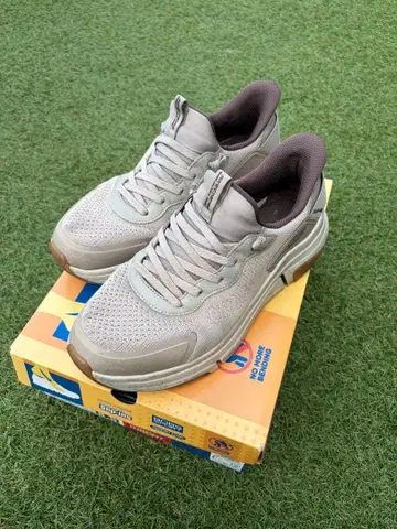 SKECHERS Hands Free Slip-ins 스니커즈 26.5cm