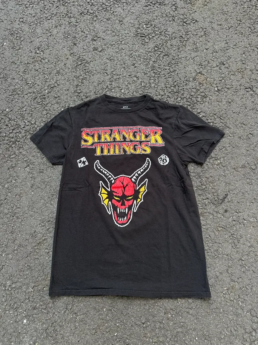 [빈티지] Stranger Things T-Shirt