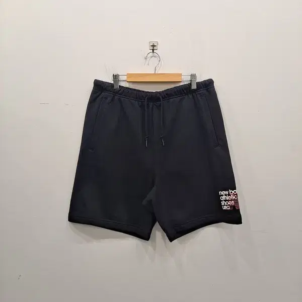 뉴발란스 반바지/남 L
