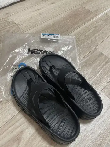 HOKA ONE ONE W ORA RECOVERY FLIP 23cm