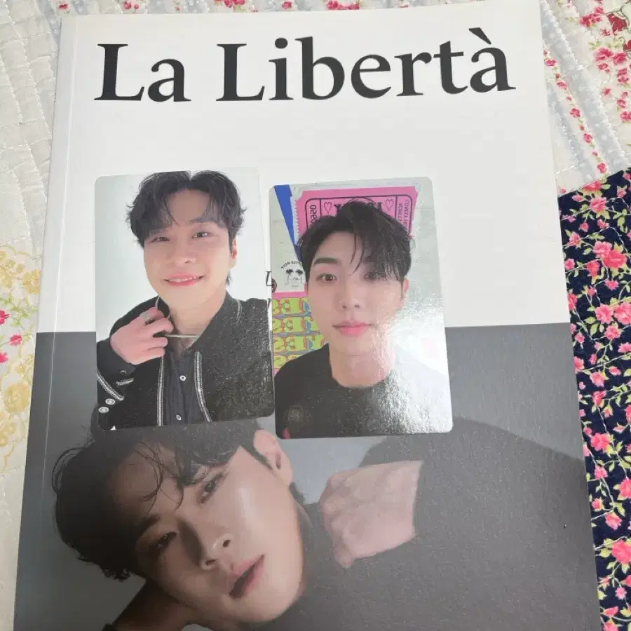 Seventeen La Liberta 포토북 포토카드