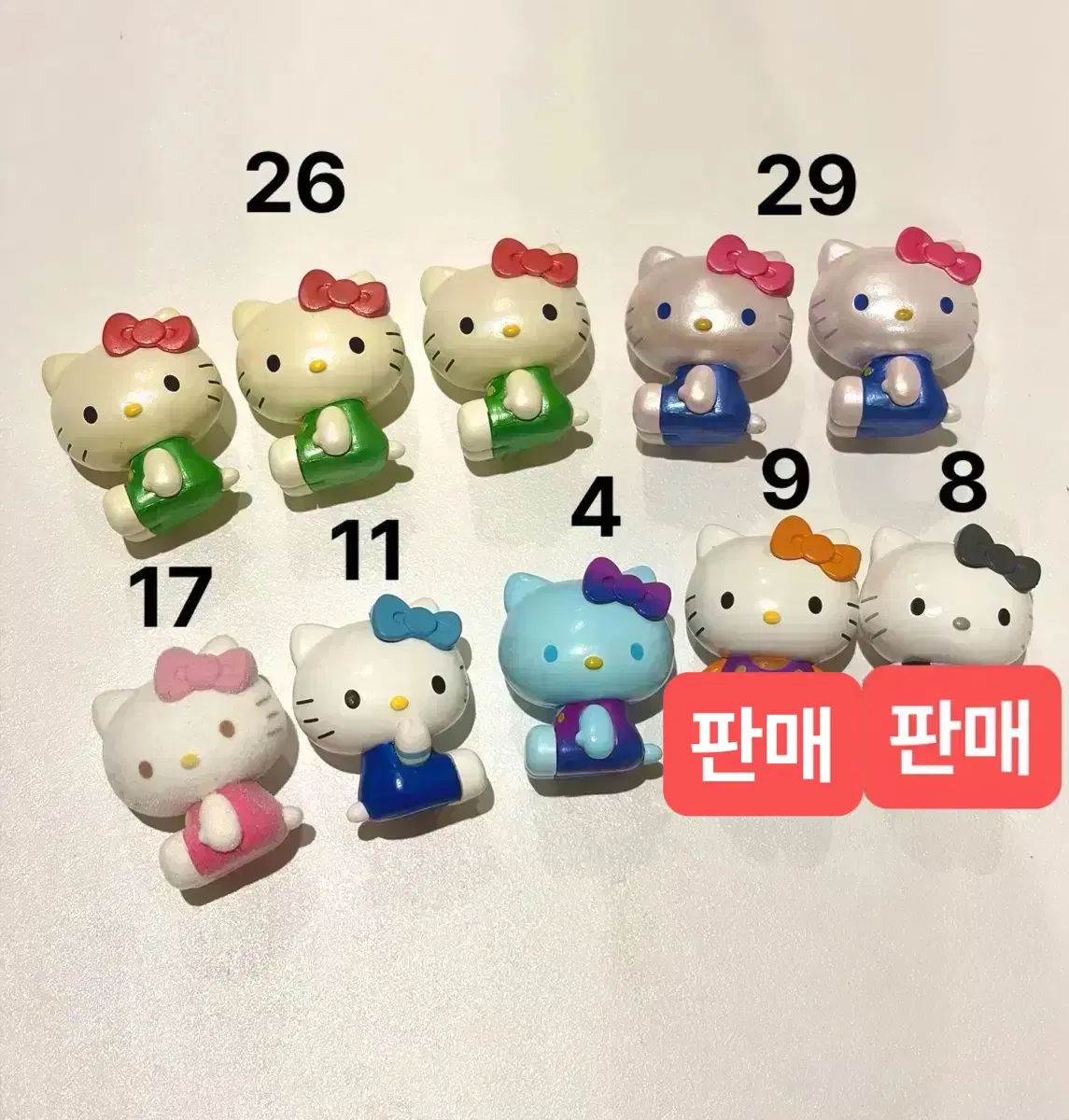 헬로키티 쿠지퐁 서프라이즈 믹스 4 9 11 17 26 29