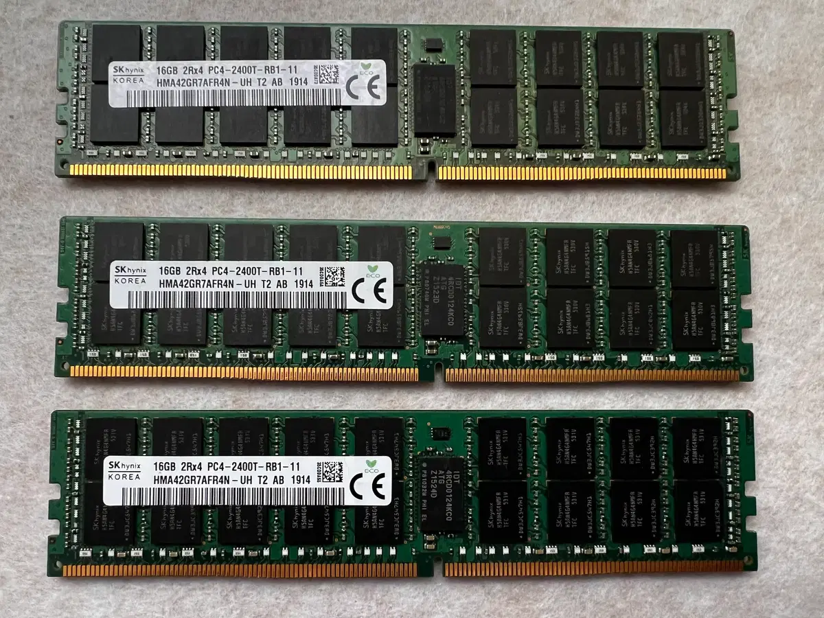SK 하이닉스 DDR4-16GB 2400T ECC REC 서버용 메모리