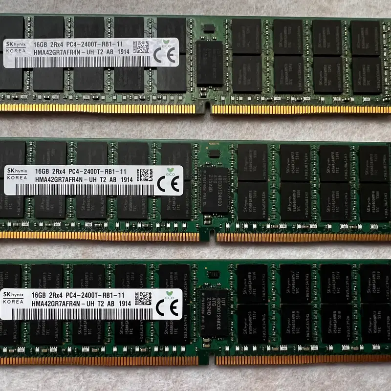 SK 하이닉스 DDR4-16GB 2400T ECC REC 서버용 메모리
