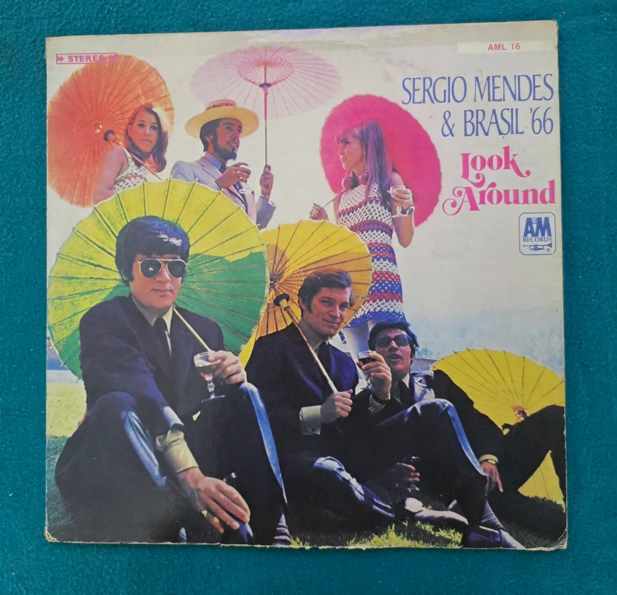 세르지오 멘데스 & 브라질'66 - Look Around LP