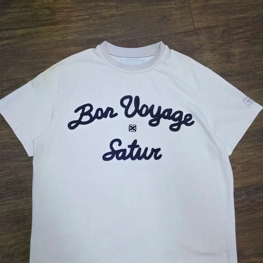 satur 보야지 자수반팔