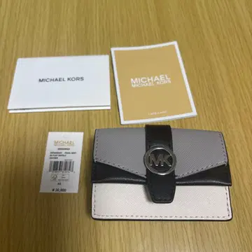 MICHAEL KORS Greenwich 3단 폴더형 지갑 미사용품