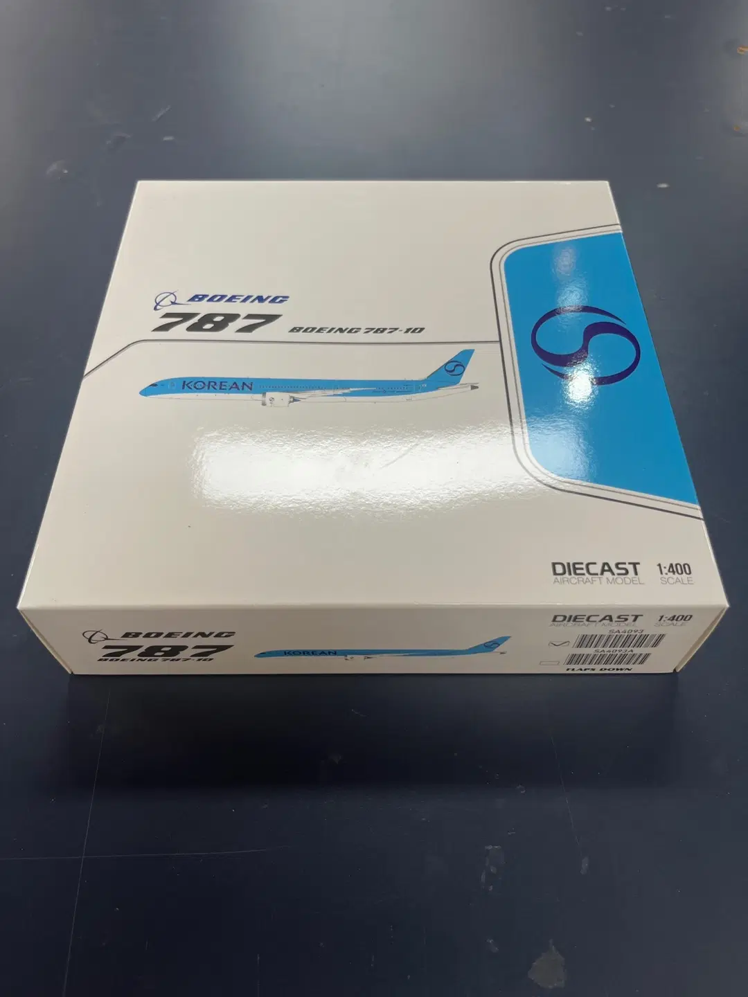 JC Models 보잉 787-10 대한항공 비행기모형