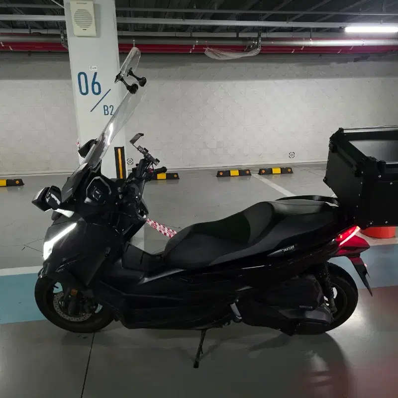 포르자350 25년식11000km