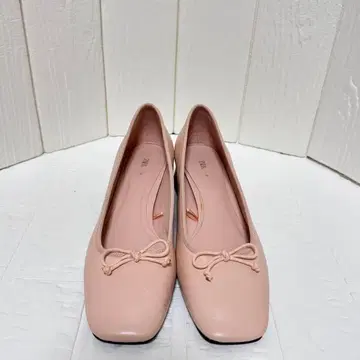 미사용 ZARA 블록 힐 가죽 발레 슈즈 베이지 38